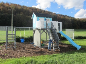 Baumhaus - Stelzenhaus fr Kinder aus Holz, Modell Goliath IV