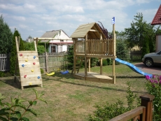 Stelzenhaus - Spielturm Meik mini mit Schaukel und Rutsche